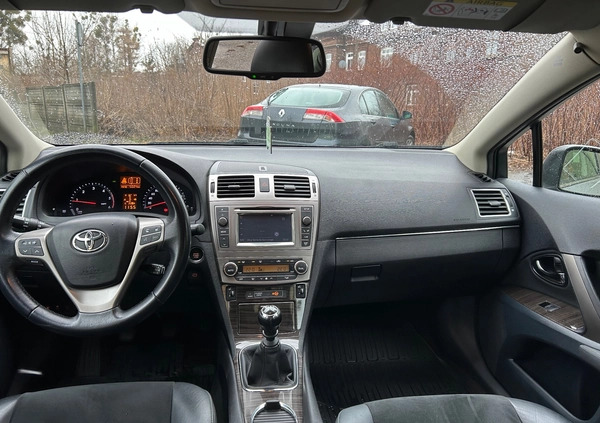 Toyota Avensis cena 36500 przebieg: 194000, rok produkcji 2013 z Będzin małe 781